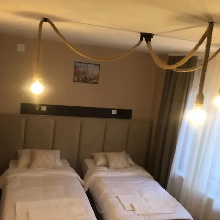 Corner * Leskovac (Jablanica)